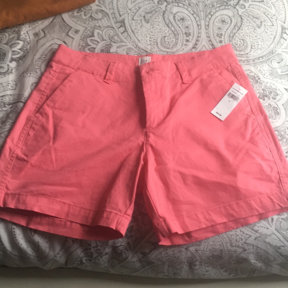 GAP pink/ coral shorts